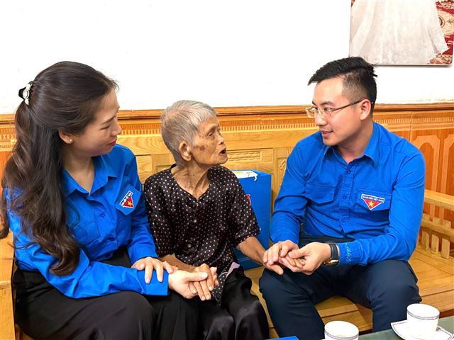 Đâu cần thanh niên có - Đâu khó có thanh niên: Khát vọng tuổi trẻ Việt Nam qua những mùa gian khó