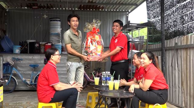 Hội CTĐ TP. Đà Nẵng phát huy tốt vai trò nòng cốt, đầu mối, điều phối trong hoạt động nhân đạo VTV1 Ngày 10.3.2025