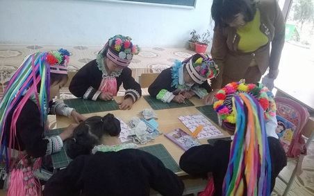 Cô giáo vùng cao thay đổi bản làng từ những bài giảng
