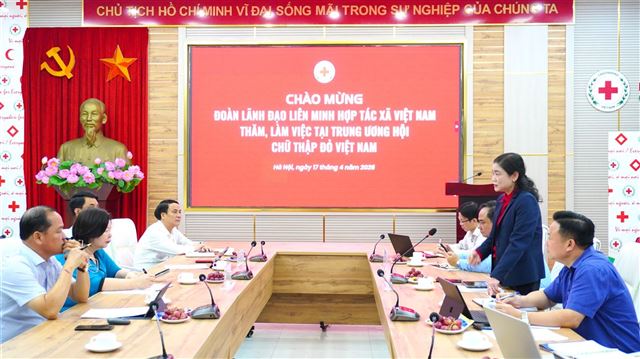 Hội Chữ thập đỏ Việt Nam và Liên minh Hợp tác xã Việt Nam tăng cường phối hợp hỗ trợ nhân đạo, phát triển sinh kế bền vững