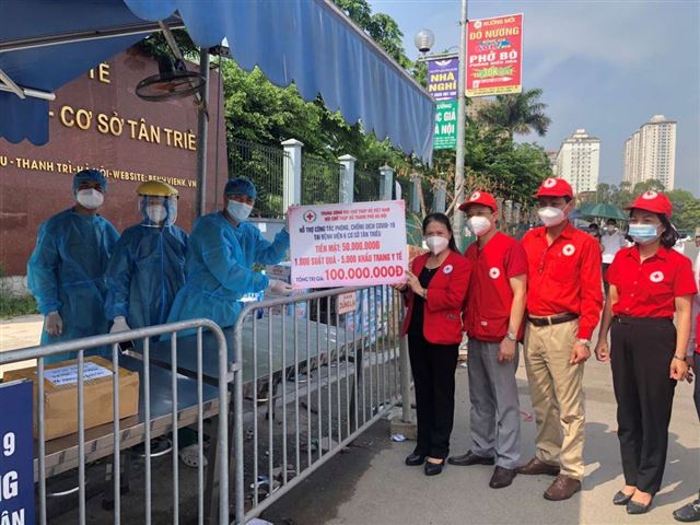 Trung ương Hội Chữ thập đỏ Việt Nam hỗ trợ Bệnh viện K cơ sở Tân Triều