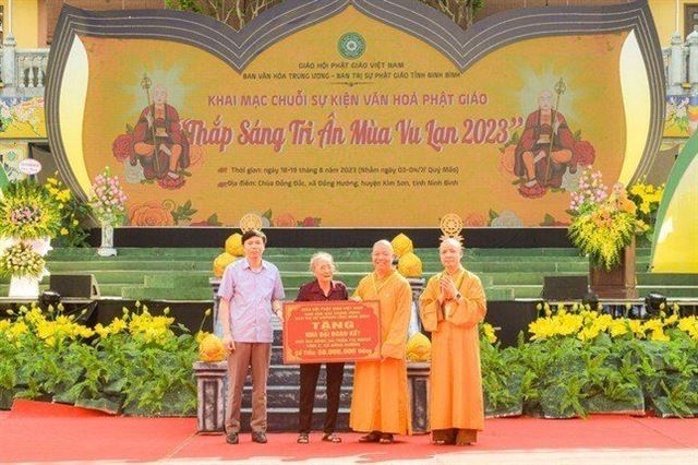 Kim Sơn (Ninh Bình): Lễ hội thắp sáng Tri ân mùa Vu Lan báo hiếu 2023