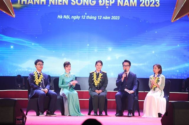 Tuyên dương 20 Thanh niên sống đẹp năm 2023