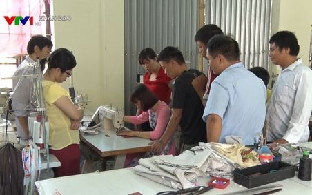 Phong su Bao hiem Truyen hinh Nhan dao VTV1 ngay 4 6 2018