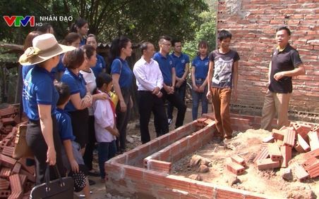 Chung tay hỗ trợ người dân vùng núi Sơn La nâng cao điều kiện sống VTV1 ngày 5 11 2018