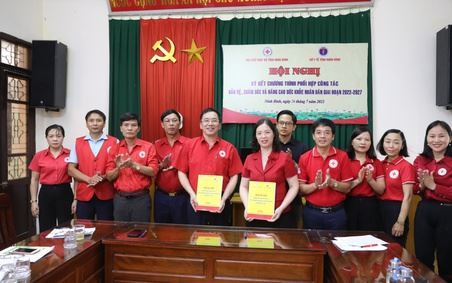 Ninh Bình: Đẩy mạnh công tác Chữ thập đỏ trường học và chăm sóc, sức khỏe nhân dân