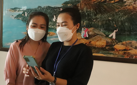 Phú Yên khuyến khích nhận các chế độ BHXH qua thẻ, tài khoản ngân hàng