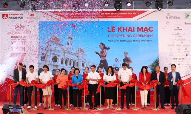 Khai mạc giải marathon quốc tế TP.HCM Techcombank lần thứ 7