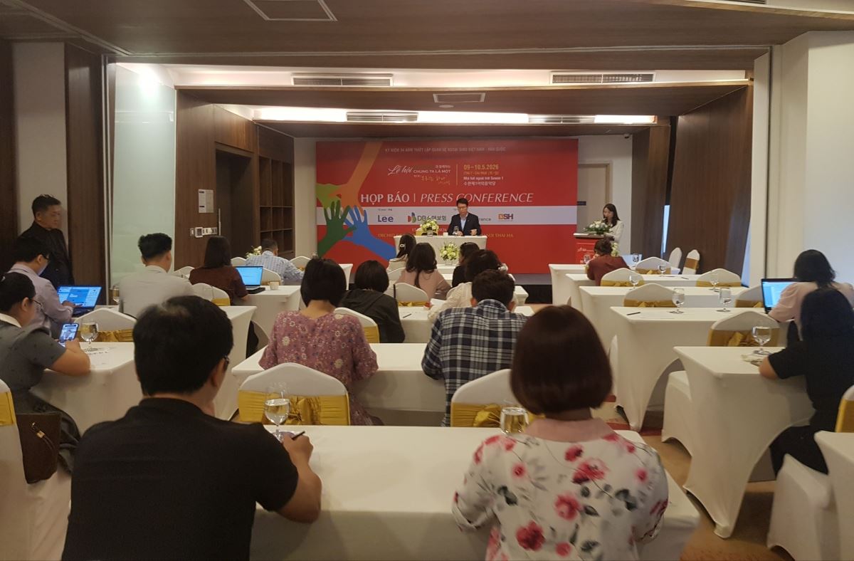 Lễ hội Chúng ta là một: Thúc đẩy giao lưu văn hóa Việt Nam - Hàn Quốc