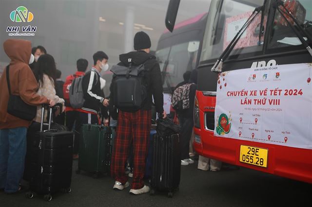Chuyến xe về Tết 2024 miễn phí cho học sinh, sinh viên khó khăn