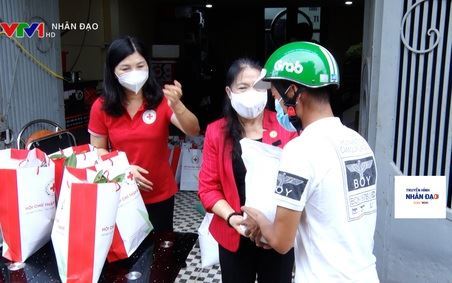 Chiến dịch “Kết nối cộng đồng- vượt qua thách thức”