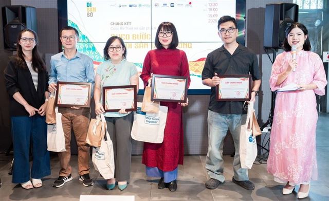 Trao giải Cuộc thi thiết kế sản phẩm văn hoá ‘Theo bước di sản cộng đồng’