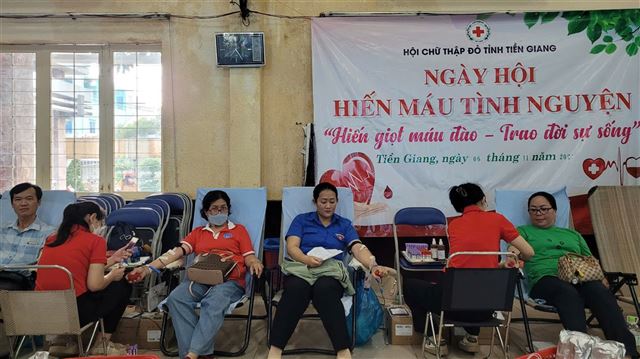 Tiền Giang: Hiến máu tình nguyện, thu về 279 đơn vị máu