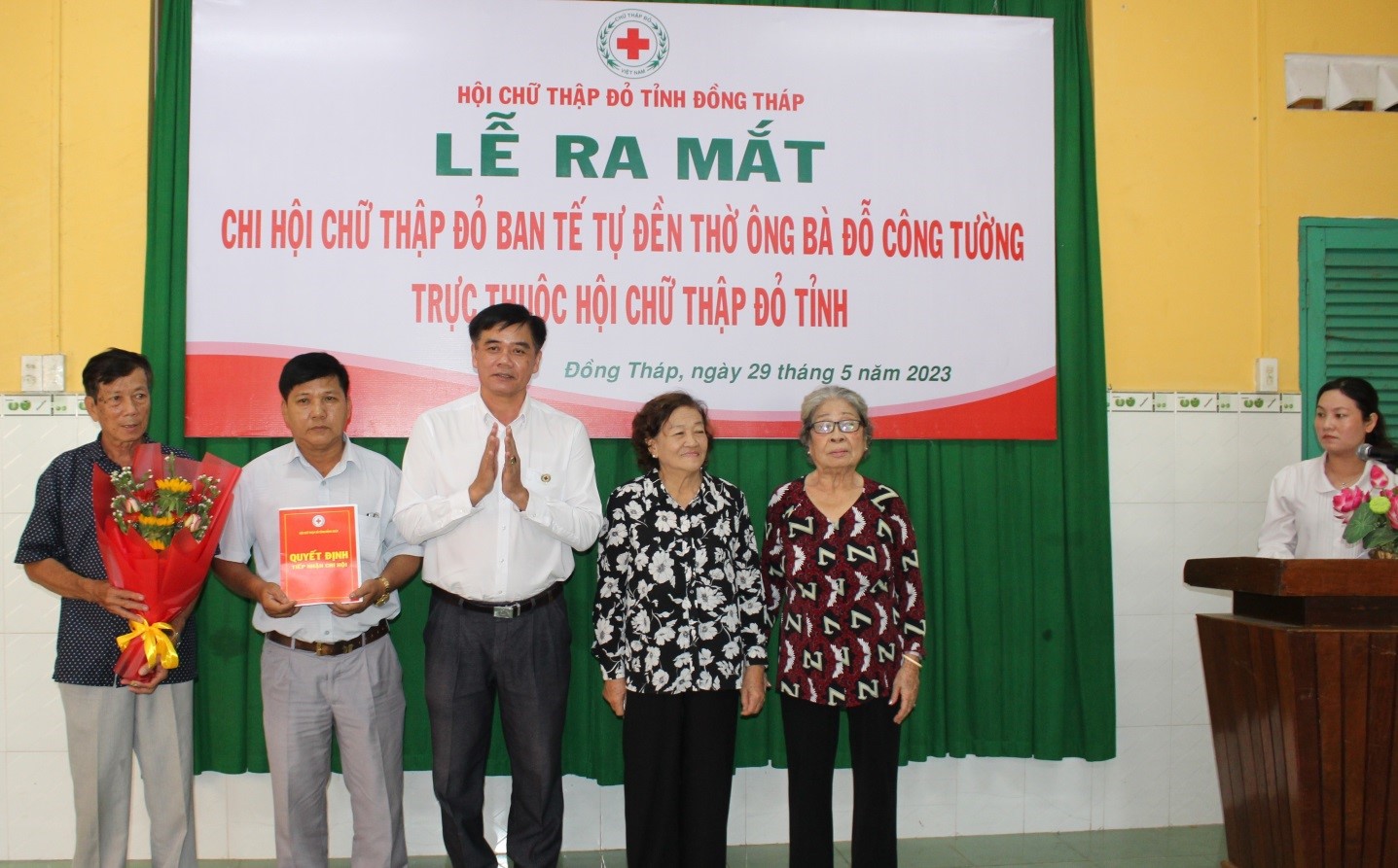 Đồng Tháp: Ra mắt Chi Hội Chữ thập đỏ Đền thờ ông bà Đỗ Công Tường và Bếp ăn nhân ái