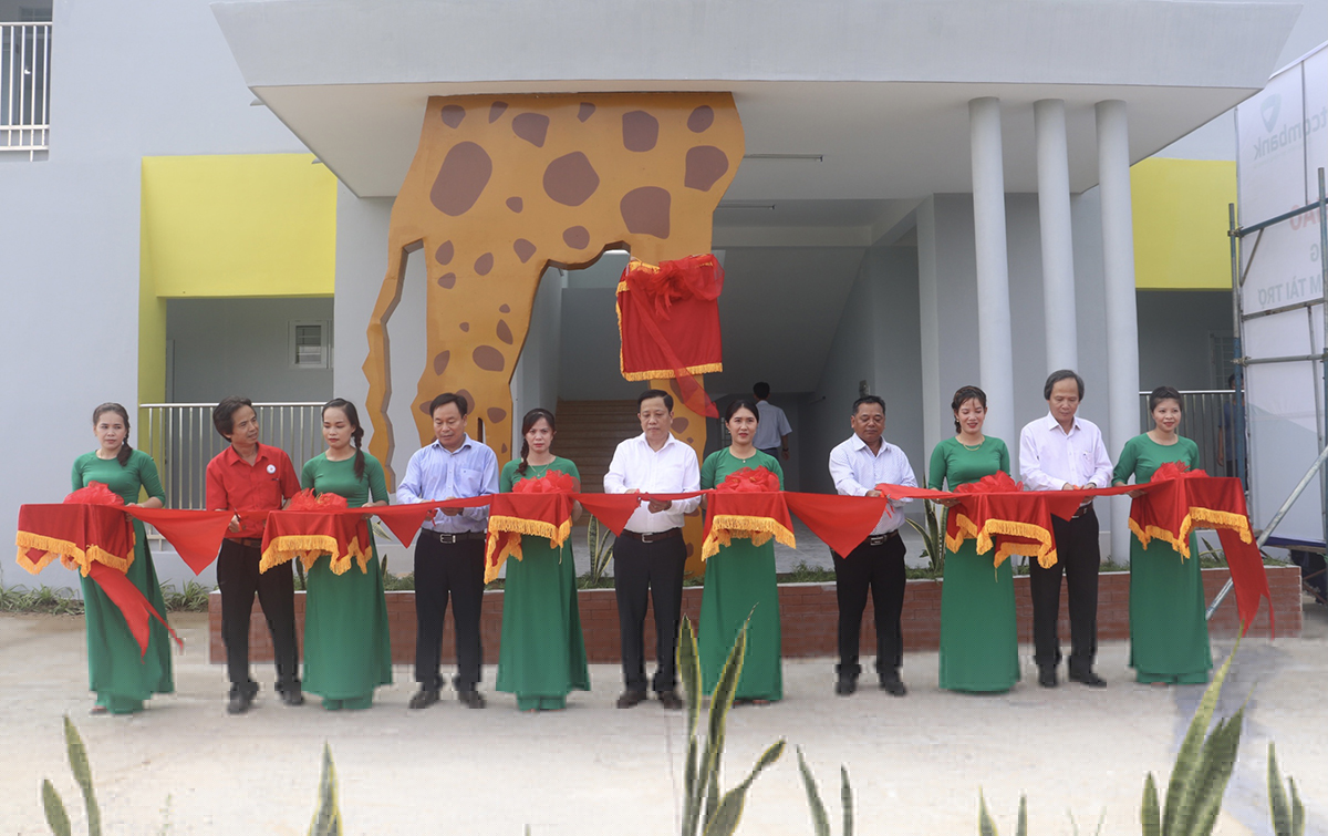 Khánh Hòa: Bàn giao Điểm trường Mầm non Trầm Hương