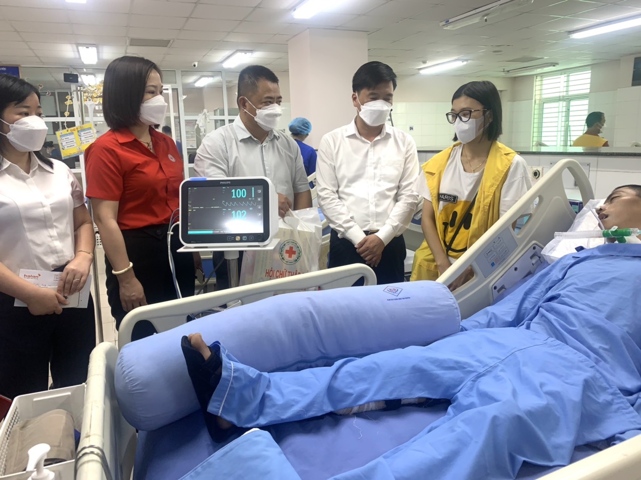 Thái Nguyên: Thăm, tặng quà cho các nạn nhân bị tai nạn giao thông