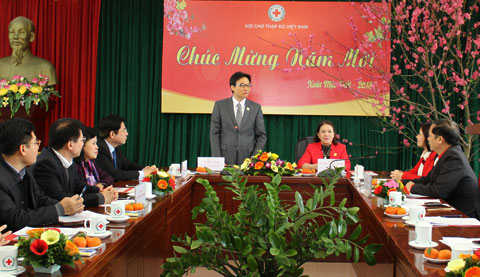 Phó Thủ tướng Chính phủ Vũ Đức Đam thăm và làm việc với Trung ương Hội Chữ thập đỏ Việt Nam