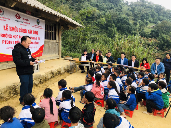 Khởi công xây dựng phòng học bán trú tại Mường Lống