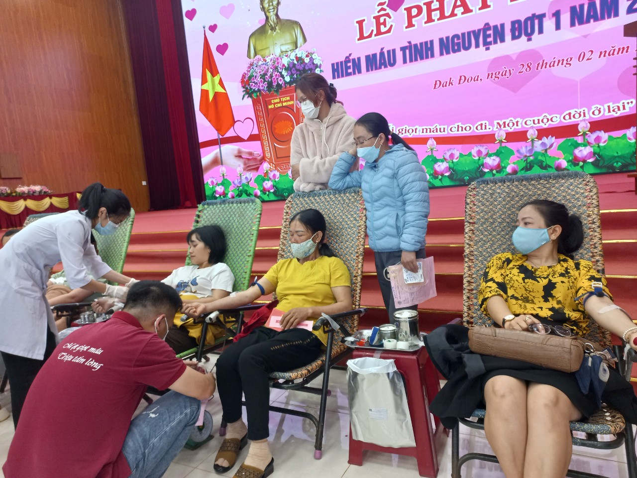 Gia Lai: Lan tỏa những gia đình hiến máu tình nguyện