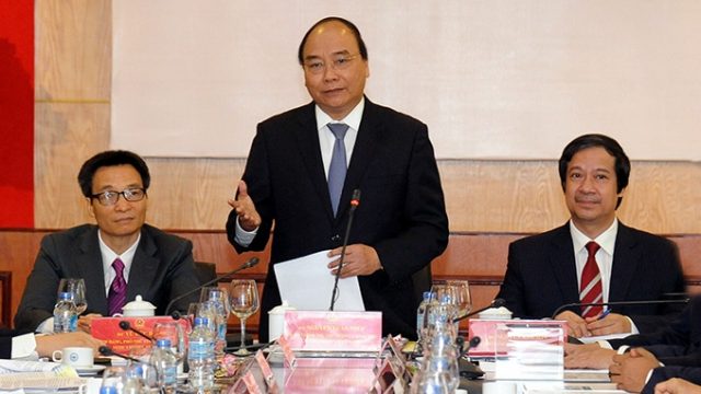 Thủ tướng Nguyễn Xuân Phúc thăm, làm việc tại Ðại học Quốc gia Hà Nội