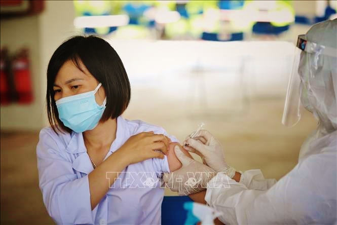 Bộ Y tế cảnh báo về nguy cơ bị lừa đảo tiêm chủng vaccine phòng COVID-19