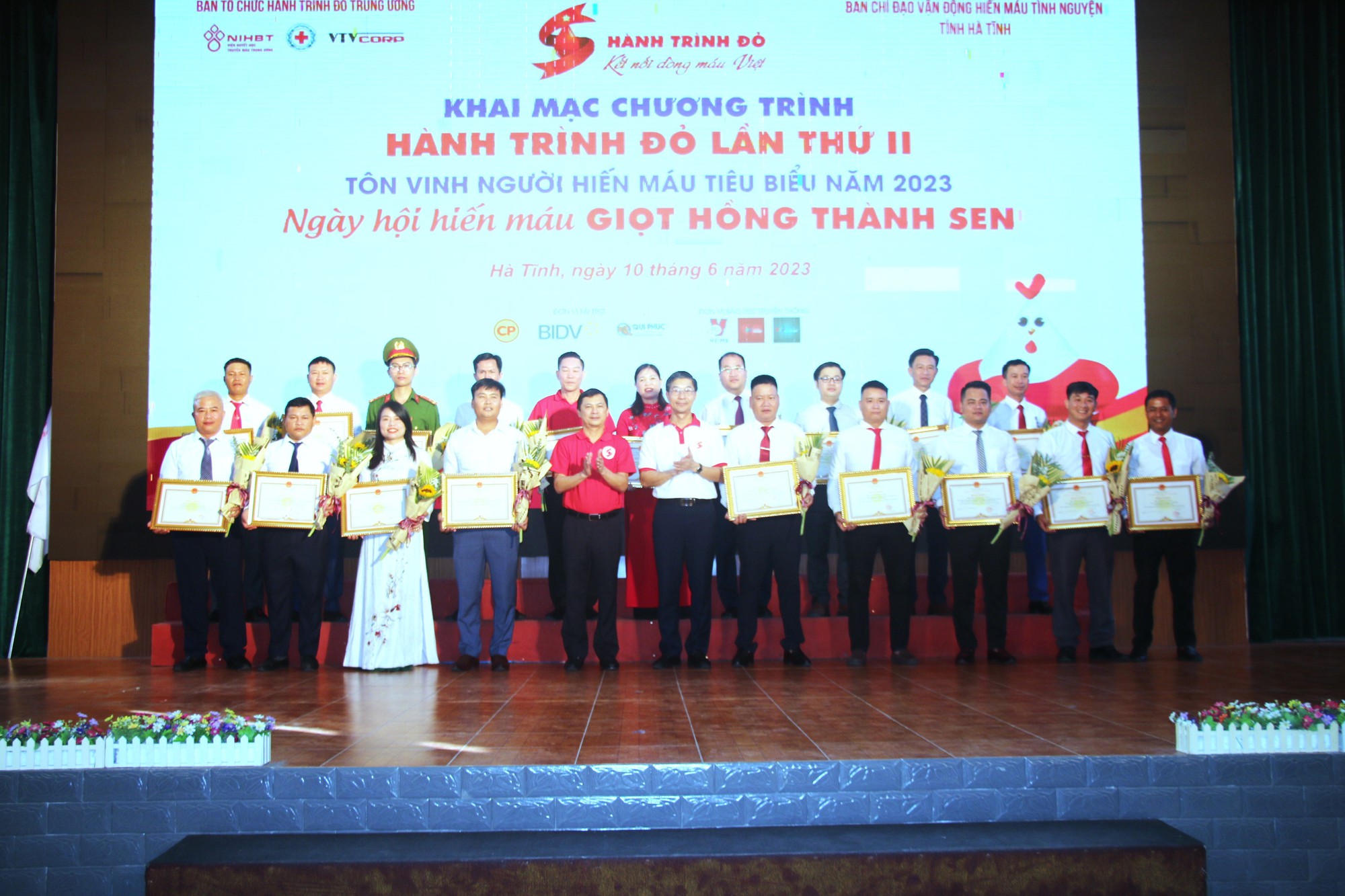 Hà Tĩnh: Khai mạc Chương trình Hành trình đỏ lần thứ II