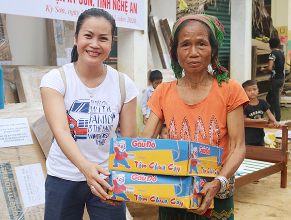 Sống để yêu thương