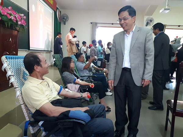 Lâm Đồng: Vì sự sống của người bệnh, người dân tích cực hiến máu