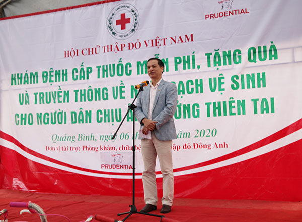 Đoàn khám bệnh, cấp thuốc miễn phí tiếp tục đến với người dân Quảng Bình