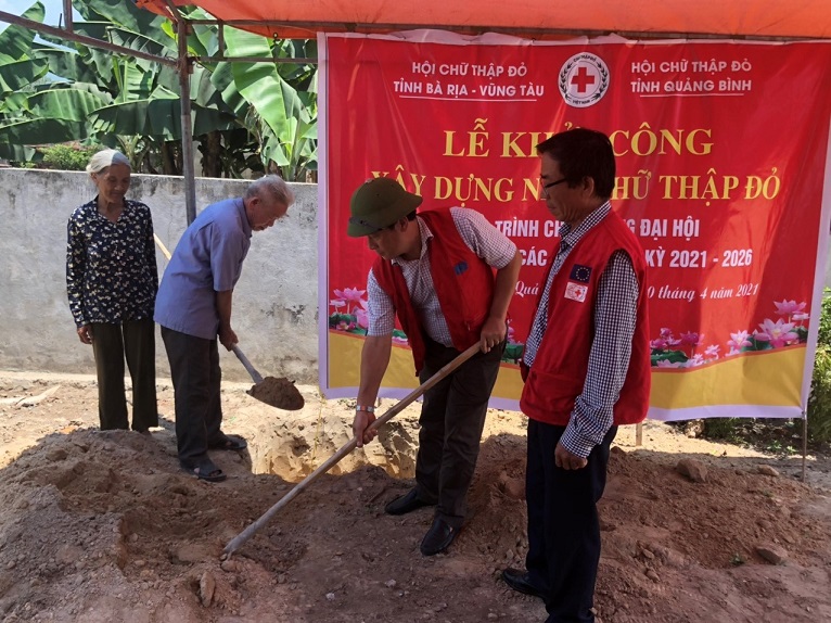 Quảng Bình: Khởi công xây dựng nhà Chữ thập đỏ cho người dân bị thiệt hại do thiên tai