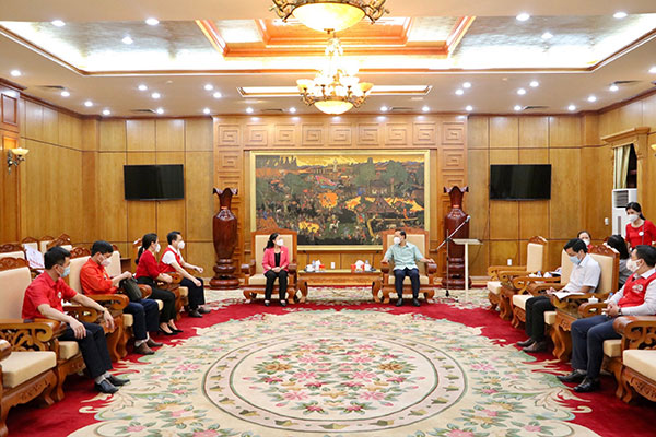 Trung ương Hội Chữ thập đỏ Việt Nam hỗ trợ tỉnh Bắc Giang 300 triệu đồng  phòng, chống dịch bệnh Covid-19