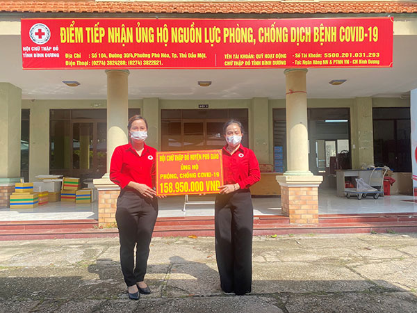 Bình Dương: Tiếp nhận nguồn lực giúp đỡ các đối tượng yếu thế đang thực hiện giãn cách xã hội