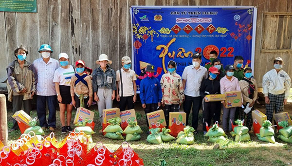 Gia Lai: Trên 51.000 suất quà Tết tặng người nghèo xuân Nhâm Dần