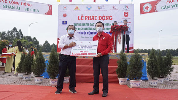 Hậu Giang: Tiếp nhận trên 12 tỷ đồng ủng hộ “Tháng Nhân đạo”