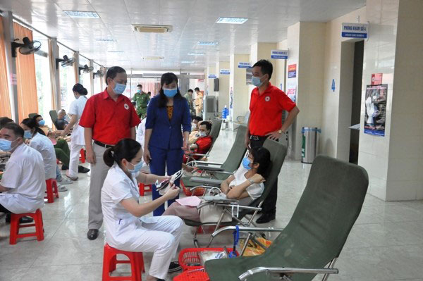 Quảng Ninh: 699 đơn vị máu được tiếp nhận tại thành phố Móng Cái