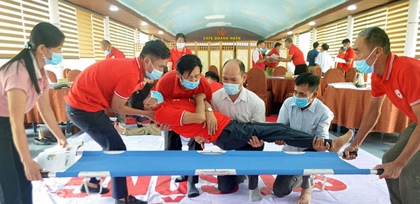 Quảng Ninh: Toàn tỉnh có 23 Đội tình nguyện viên sơ cấp cứu an toàn giao thông