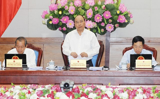 Chính phủ họp phiên thường kỳ tháng 8  Chấn chỉnh bất cập ở các dự án giao thông BOT; nỗ lực giảm chi phí cho doanh nghiệp