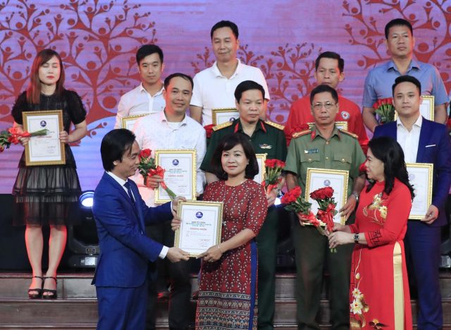 Lễ trao giải cuộc thi Phóng sự Truyền hình đề tài nhân đạo lần thứ nhất