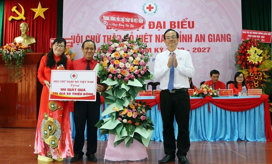 Hội CTĐ tỉnh An Giang: Cầu nối sẻ chia với người nghèo