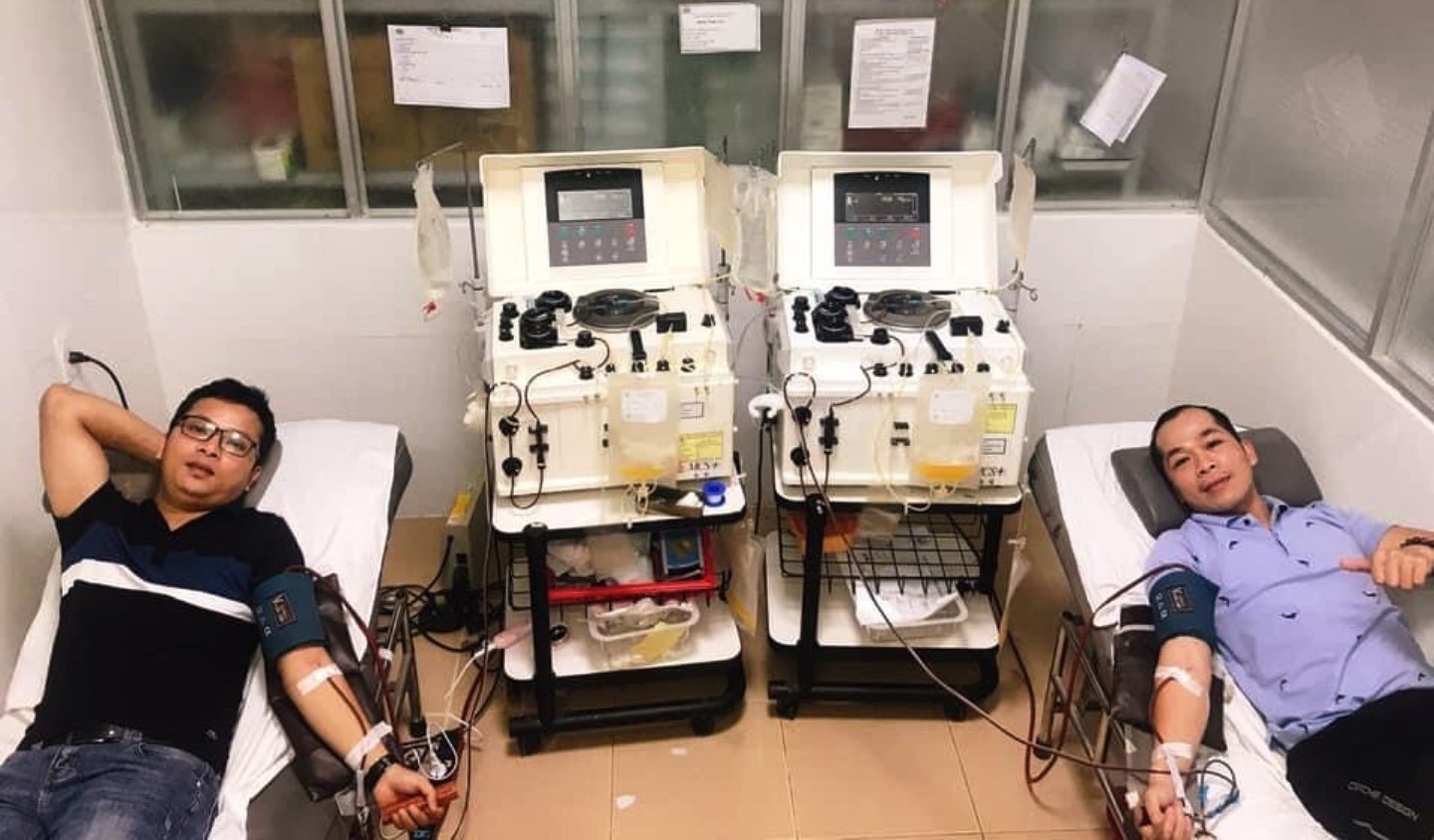Hai anh em ruột 100 lần tham gia hiến máu cứu người