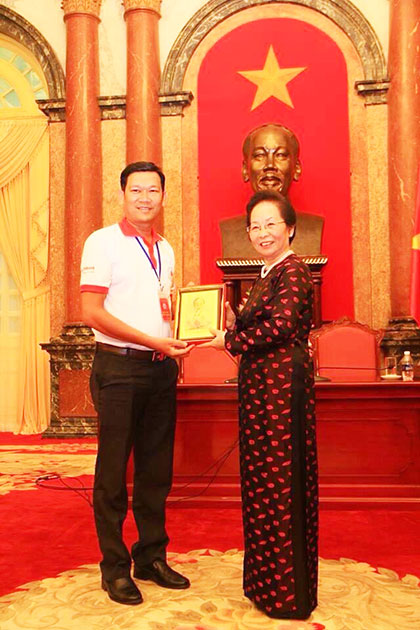 Người cán bộ Hội với 57 lần hiến máu tình nguyện