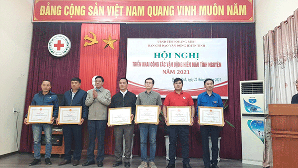 Quảng Bình: Năm 2021, mở rộng các loại hình câu lạc bộ hiến máu, phấn đấu tiếp nhận 13.000 đơn vị máu