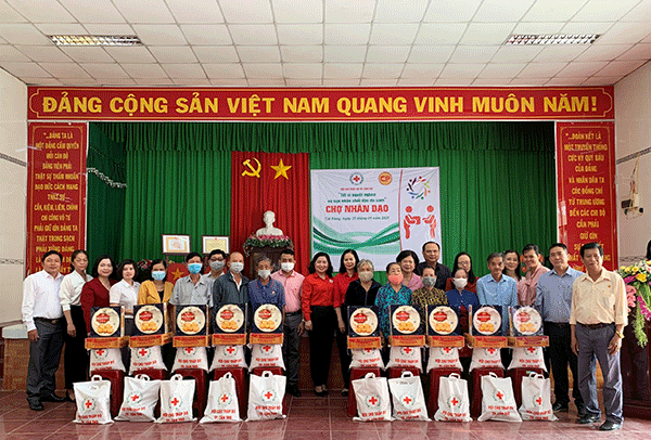 Cần Thơ: Vận động trên 20.000 phần quà để trao tặng cho các hộ nghèo, cận nghèo