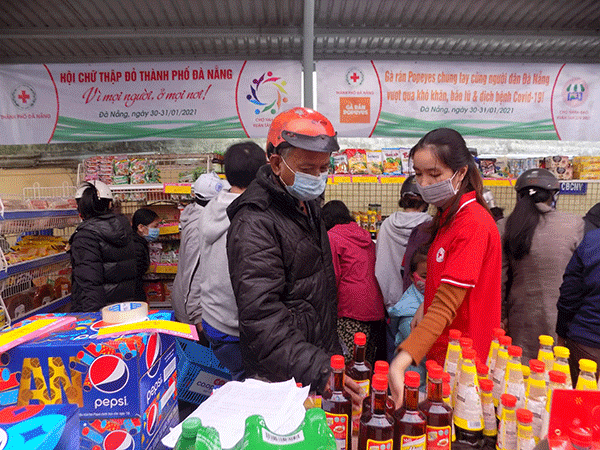Đà Nẵng: Chợ Nhân đạo - Xuân yêu thương