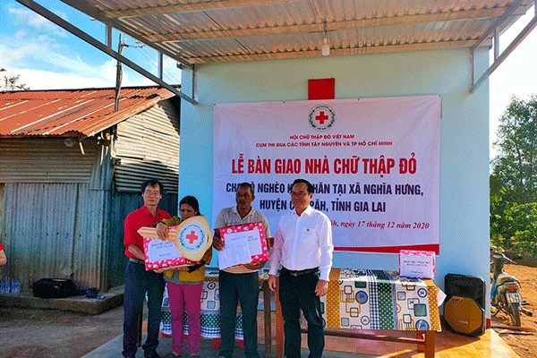 Xuân này, ấm áp trong những ngôi nhà mới