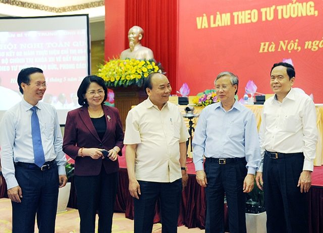 Hội nghị toàn quốc sơ kết hai năm thực hiện Chỉ thị số 05 của Bộ Chính trị