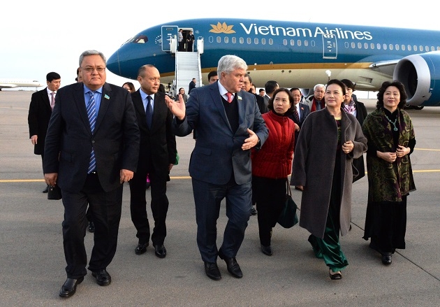 Chủ tịch Quốc hội Nguyễn Thị Kim Ngân bắt đầu thăm chính thức Cộng hòa Kazakhstan