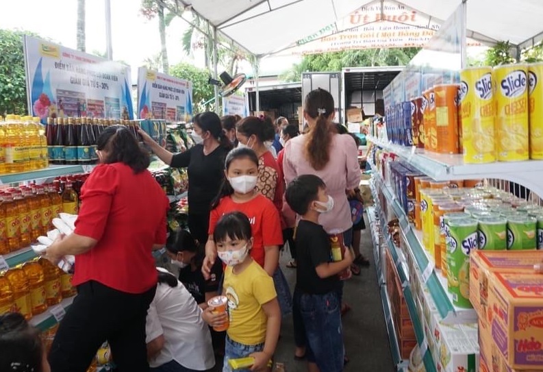 Làm sao để đảm bảo an toàn tài chính, an sinh xã hội cho người lao động khi về già?