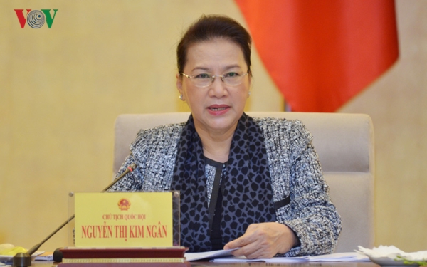 Chủ tịch Quốc hội làm việc với Tập đoàn Dầu khí