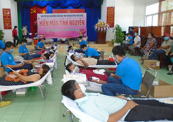 Phú Giáo (Bình Dương): Tổ chức hiến máu tình nguyện, đợt 3, năm 2021